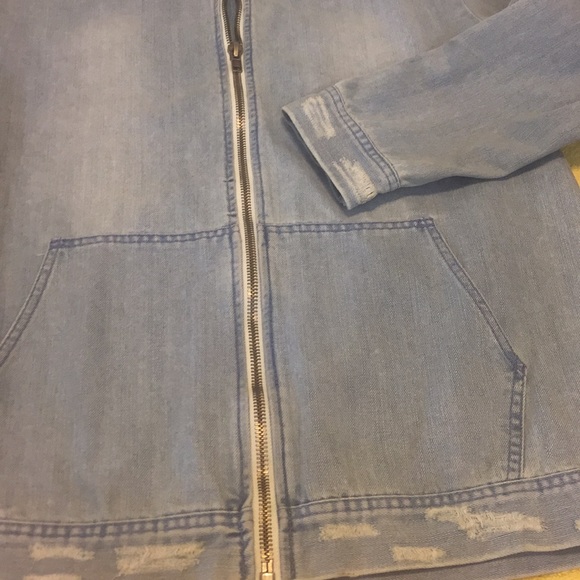 #Jacket Jackson - Picture 7 of 12